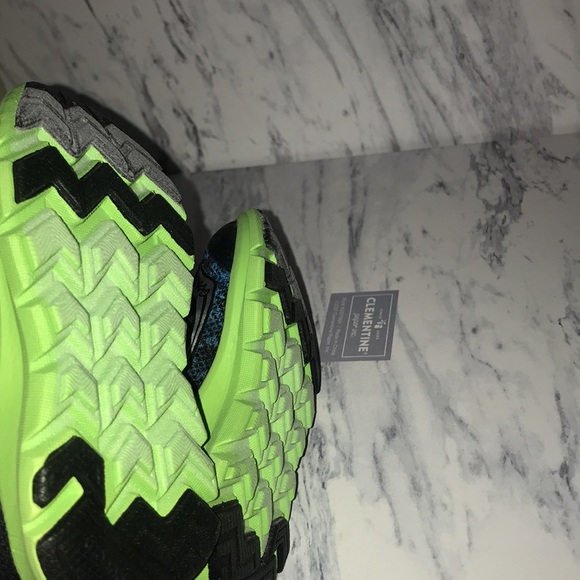 NEW Saucony Unisex-Child Baby Liteform Sneaker blue sz 5XW baby.  (AA7 - Picture 4 of 4